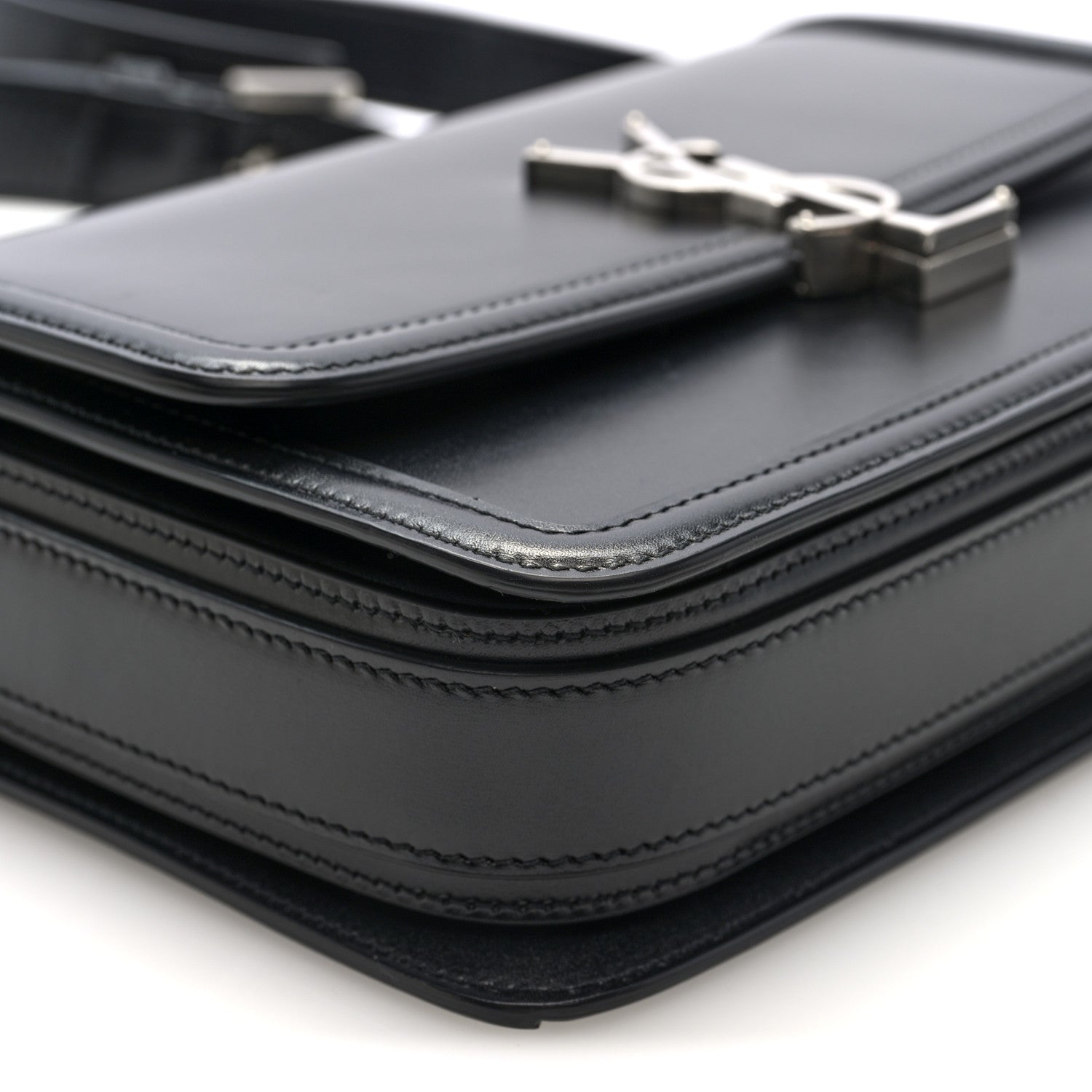 Box Calfskin Monogram Medium Solferino Satchel Black