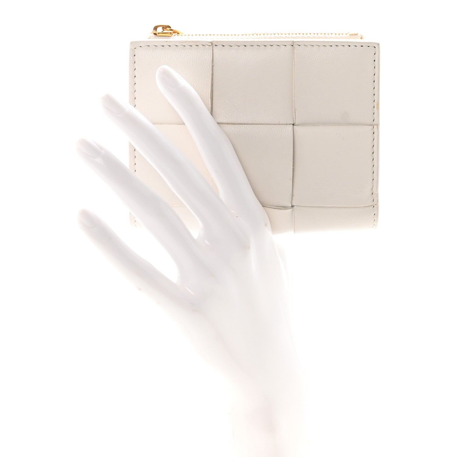 Nappa Maxi Intrecciato Bifold Zip Wallet White