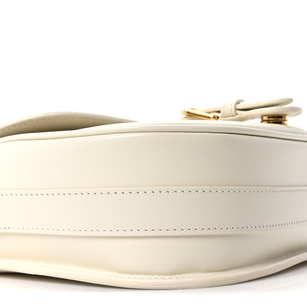 Box Calfskin Medium Bobby Flap Latte