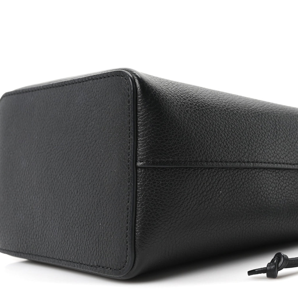 Calfskin Nano Lockme Bucket Black