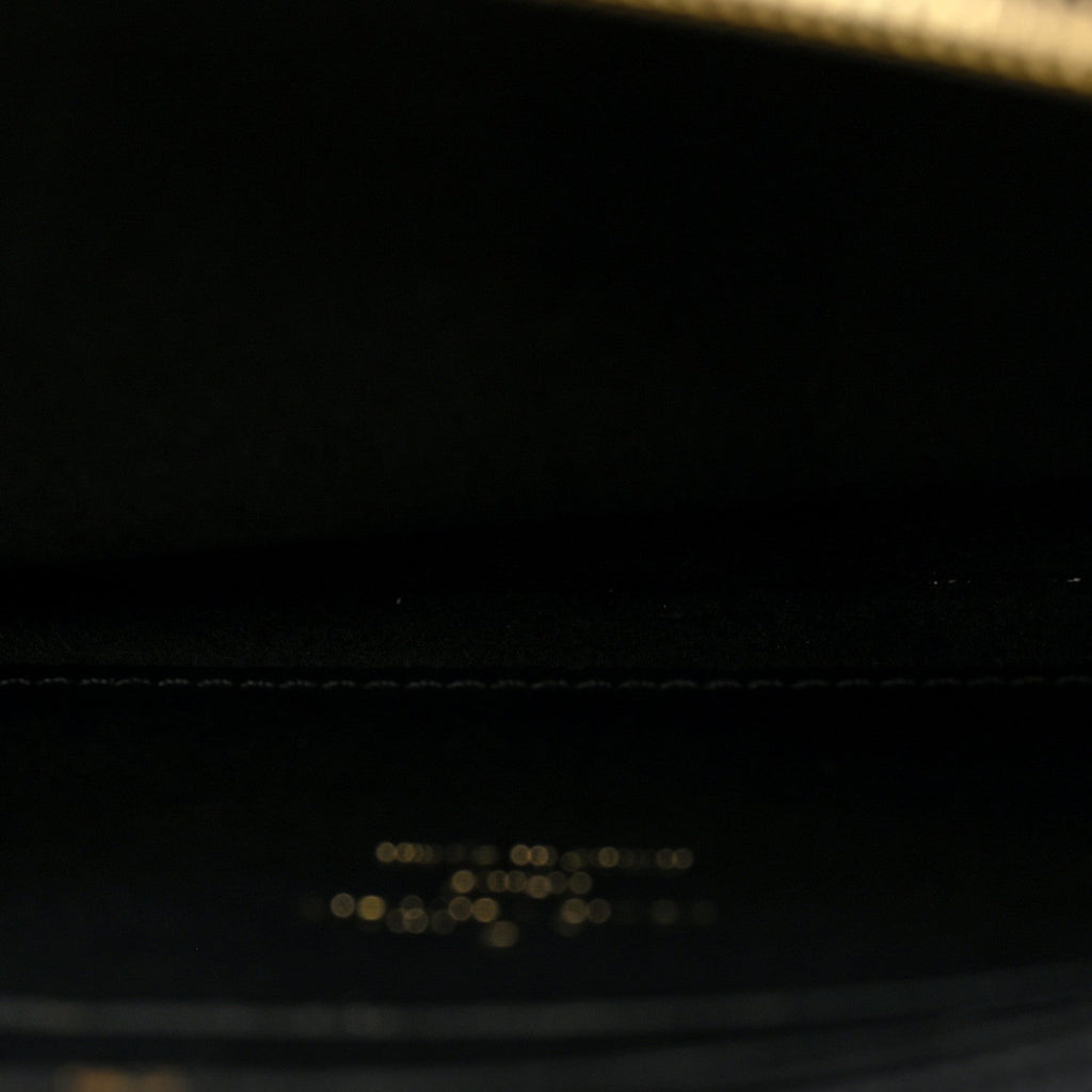 Reverse Monogram Giant Double Zip Pochette