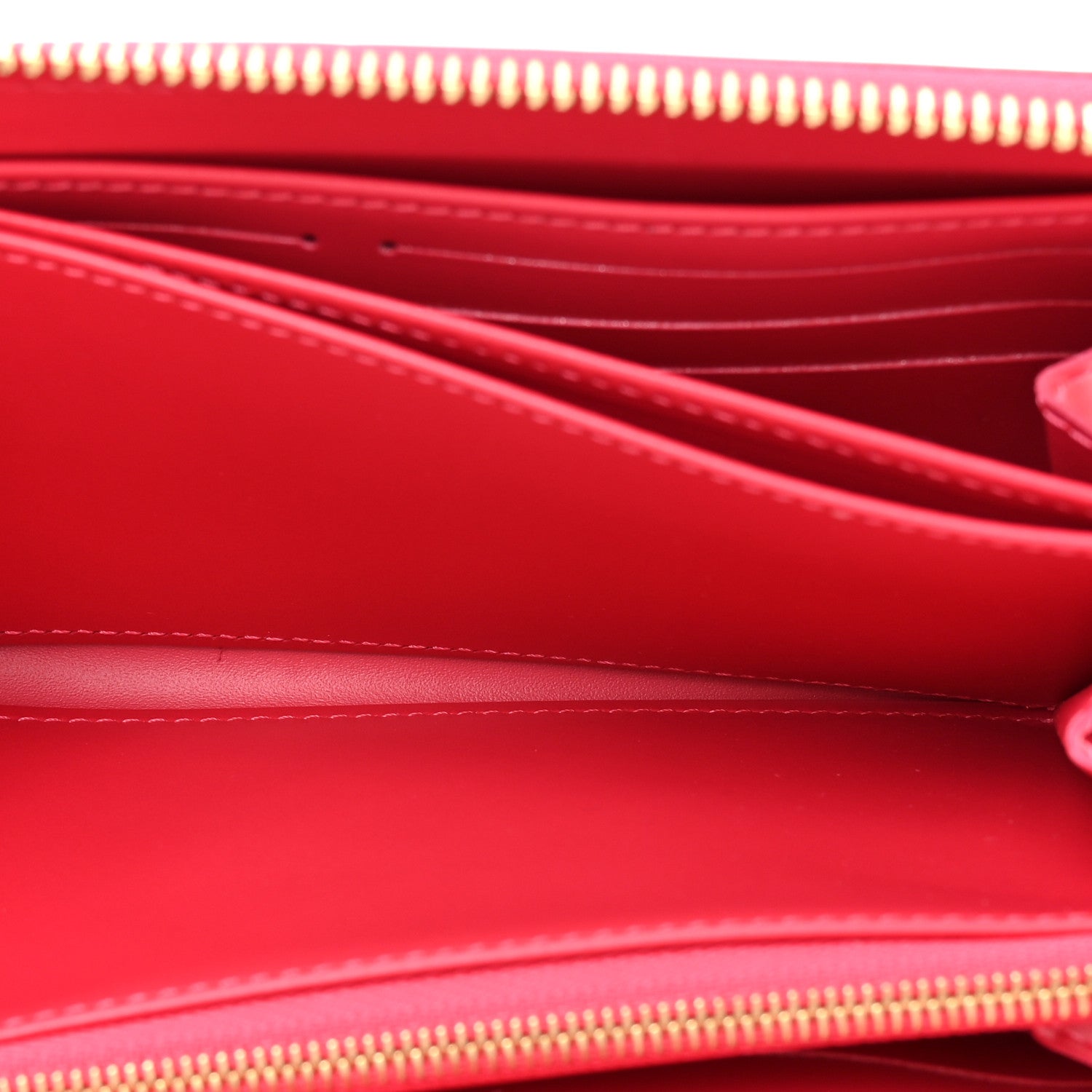 Vernis Valentine Zippy Wallet Fuchsia Neon