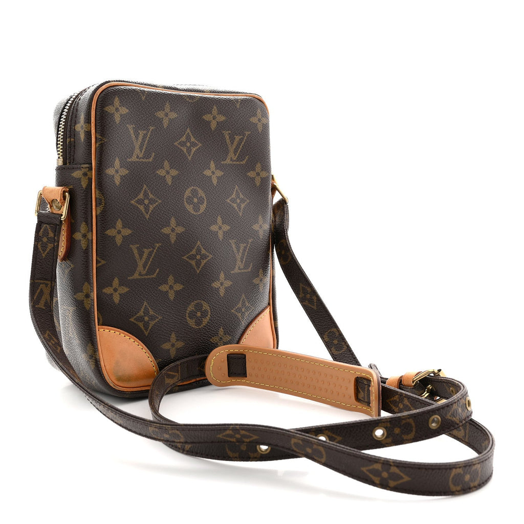 Monogram Amazone