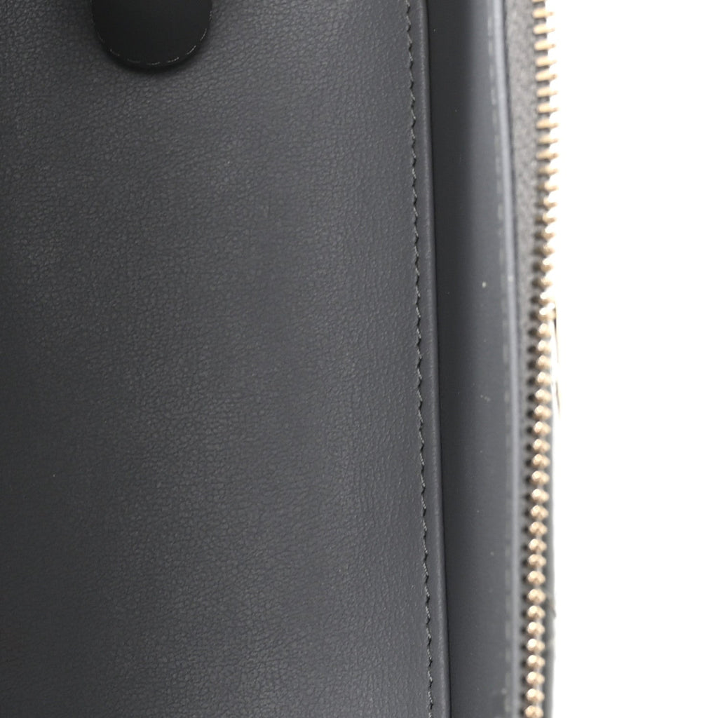 Patent Quilted Quilted Small Top Handle Vanity Case With Chain Grey