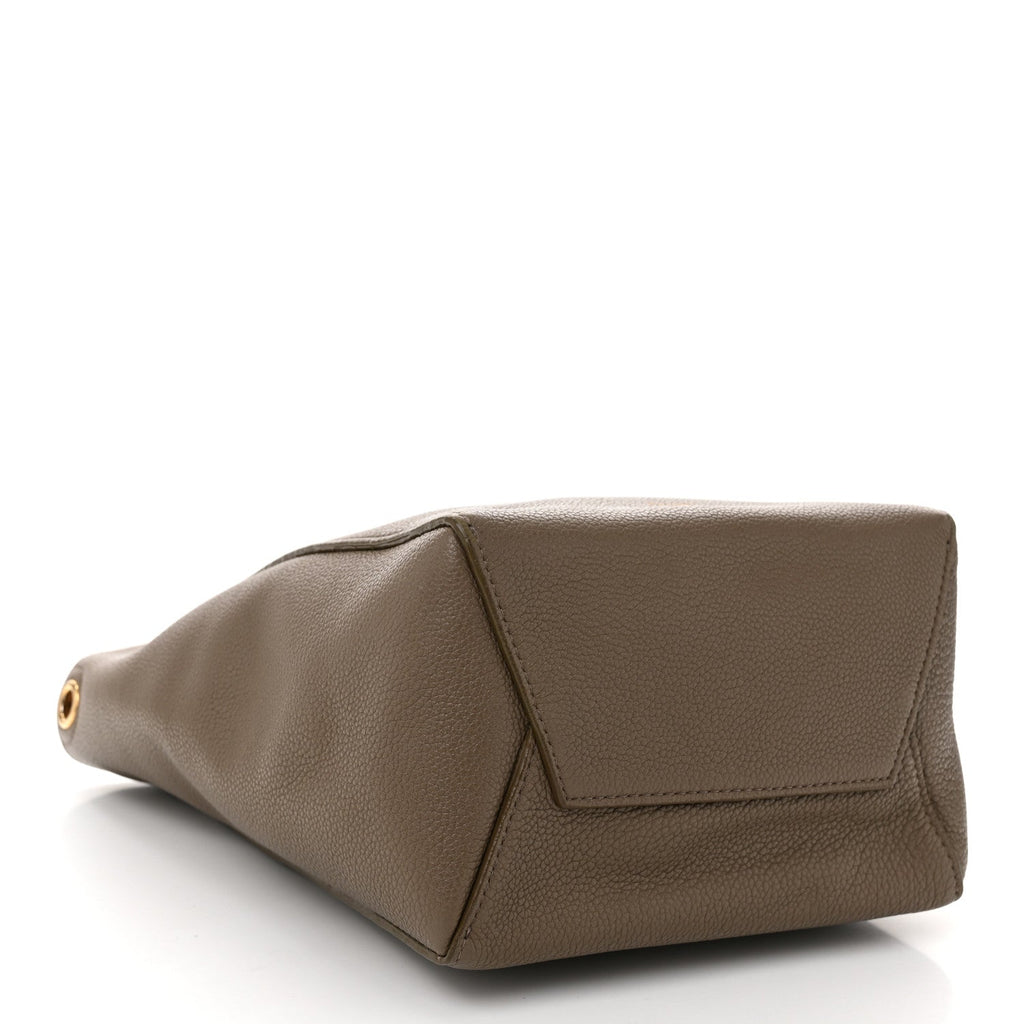 Soft Grained Calfskin Small Sangle Bucket Bag