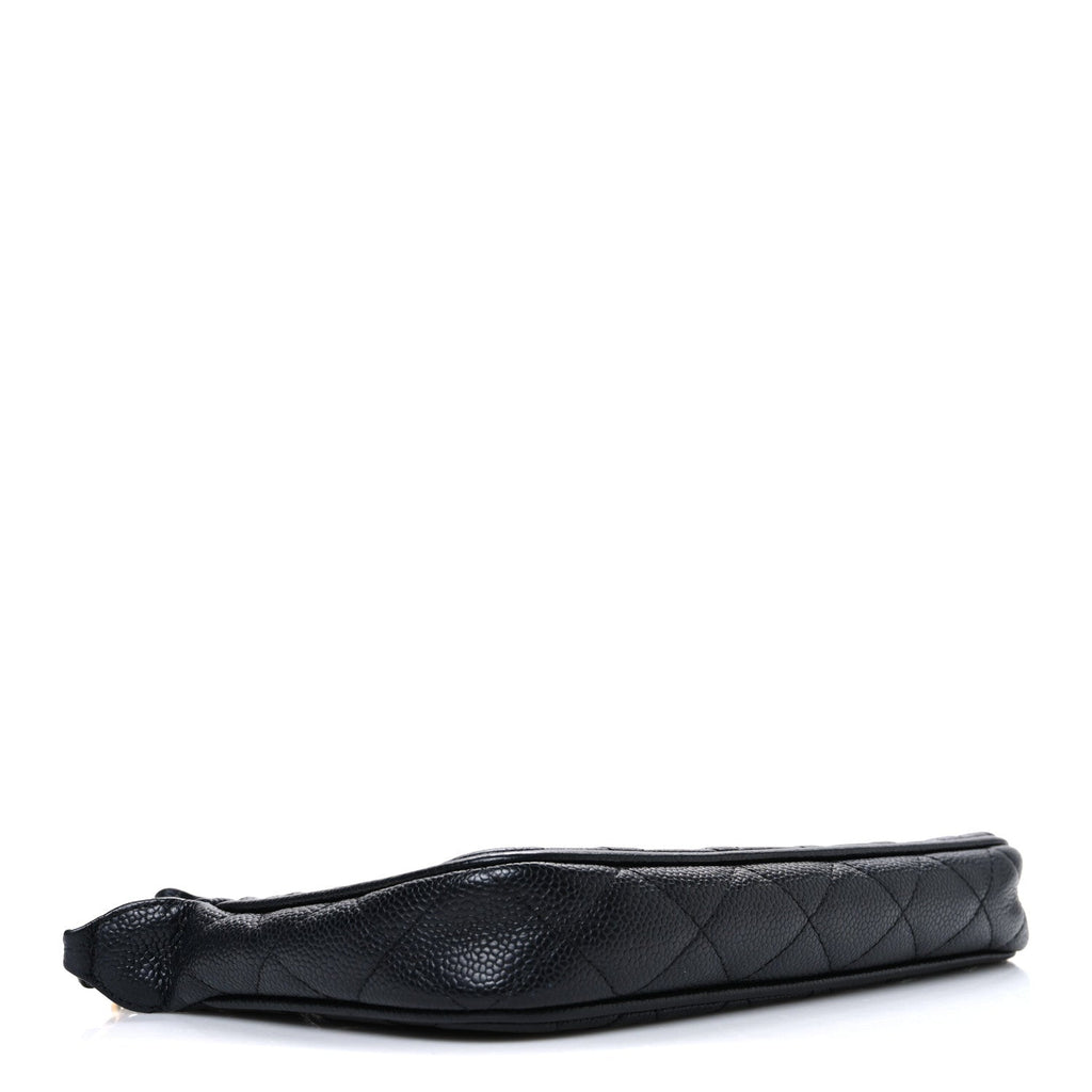 Caviar Quilted Timeless CC Shoulder Bag Black