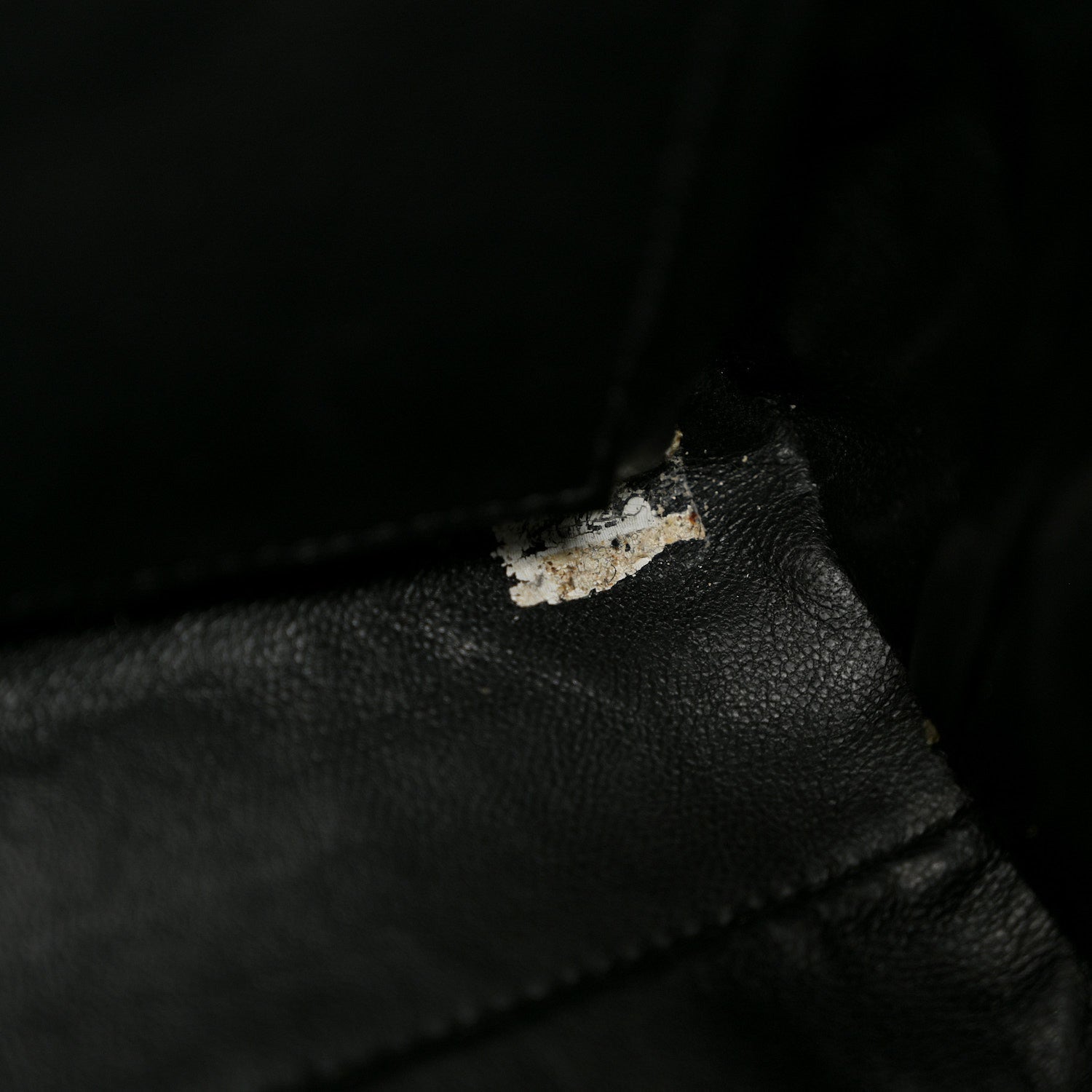 Caviar Quilted Flap Shoulder Bag Black