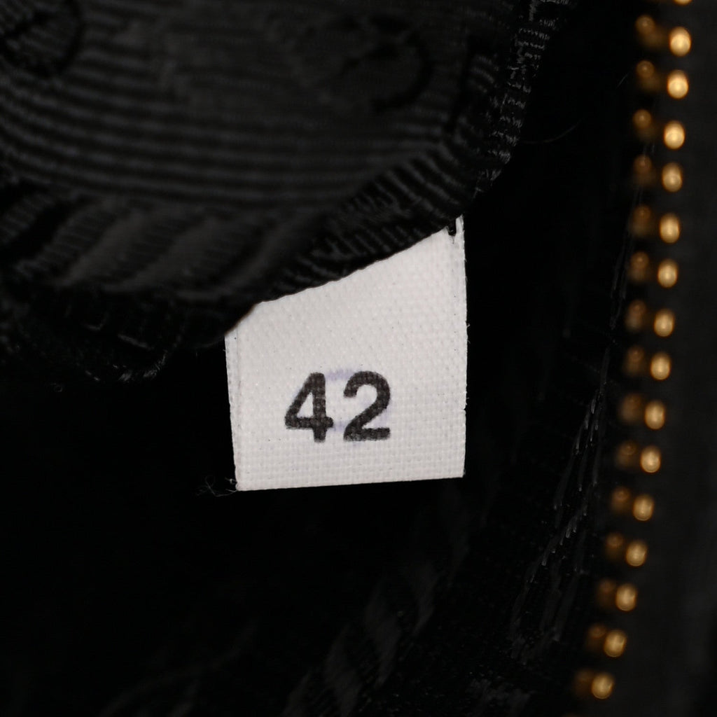 Re-Nylon Pouch Black