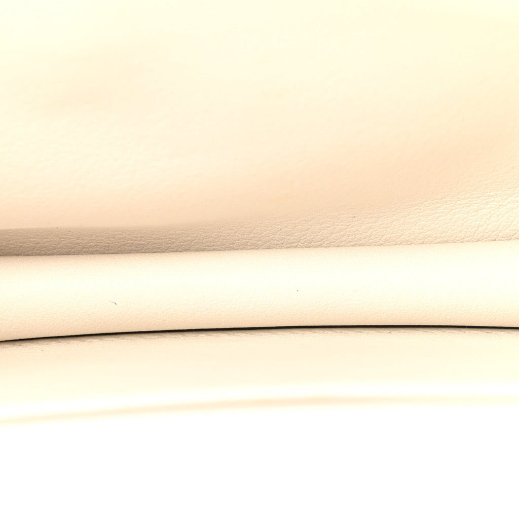 Swift Constance 18 White