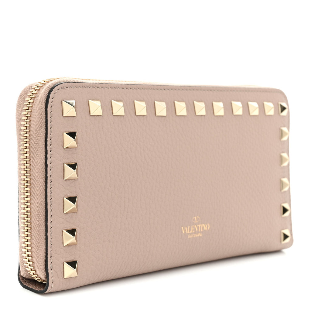 Pebbled Calfskin Rockstud Zip Around Wallet Poudre
