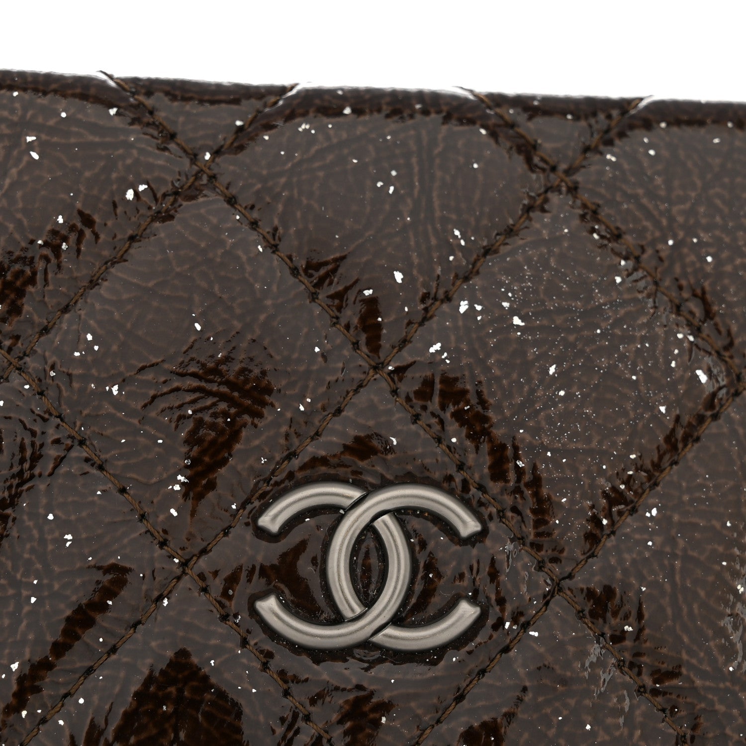 Distressed Patent Quilted  Holder Dark Brown