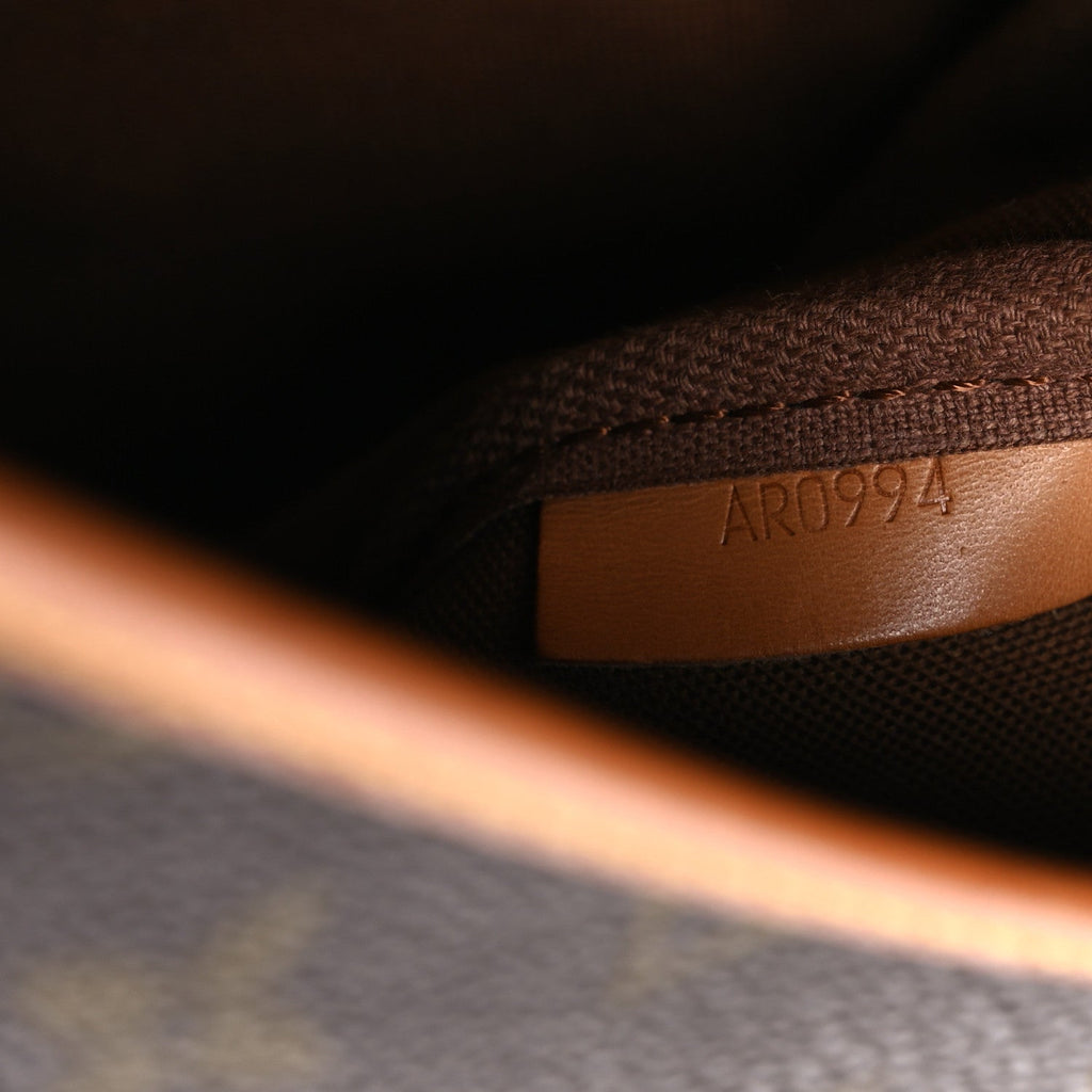 Monogram Saumur 35
