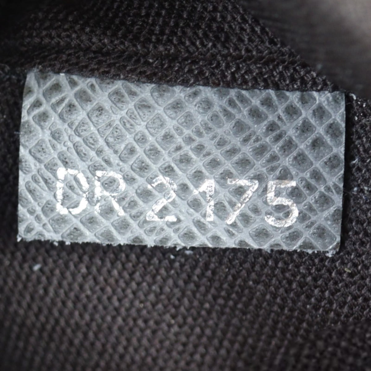 Louis Vuitton Grigori PM Messenger Taiga
