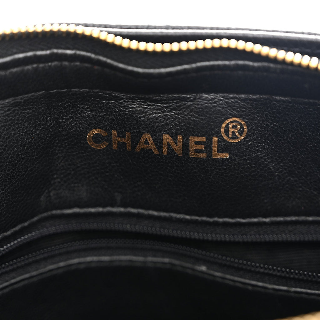 Caviar Quilted Flap Shoulder Bag Black