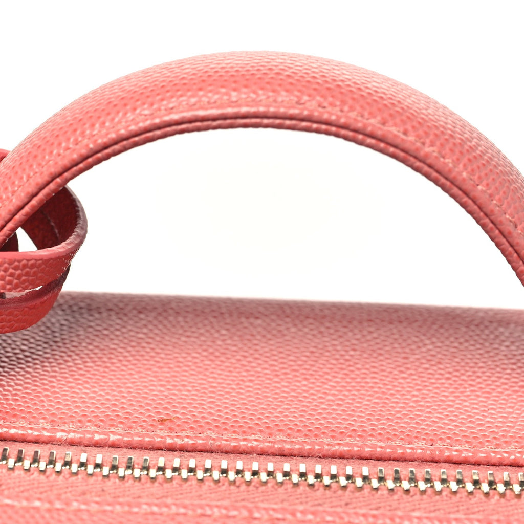 Caviar Quilted Medium CC Filigree Vanity Case Pink