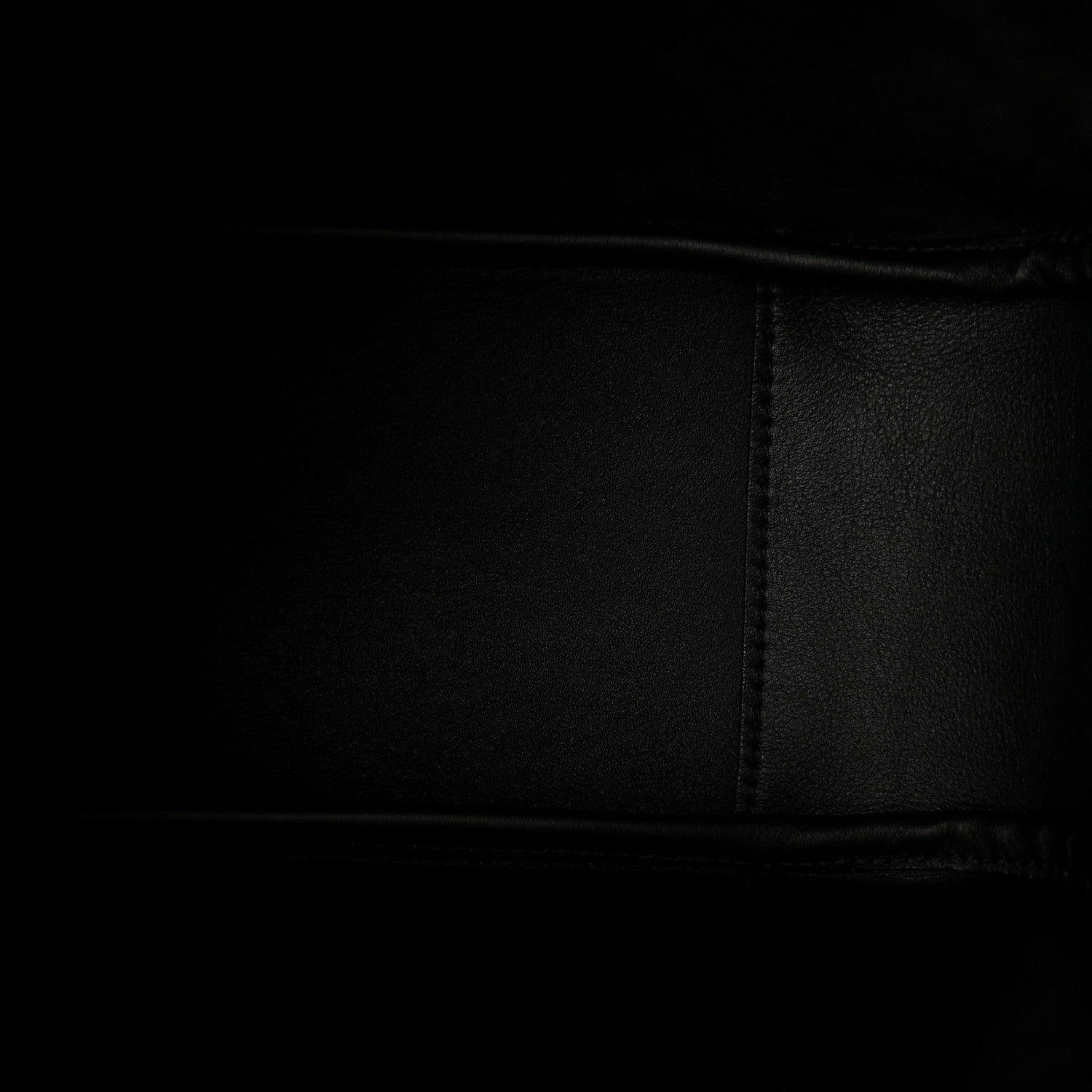 Smooth Calfskin Small Le 5 A 7 Soft Hobo Black
