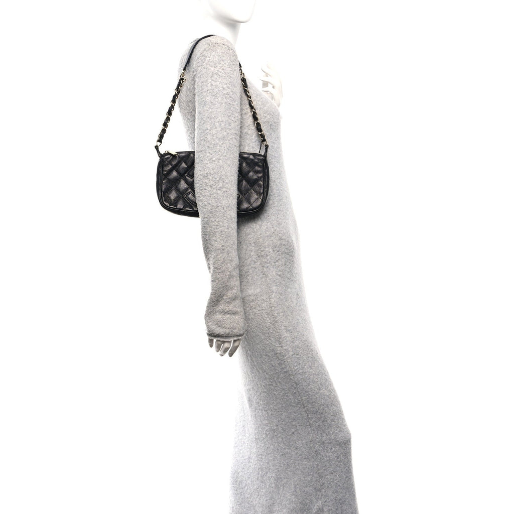 Caviar Quilted Timeless CC Shoulder Bag Black