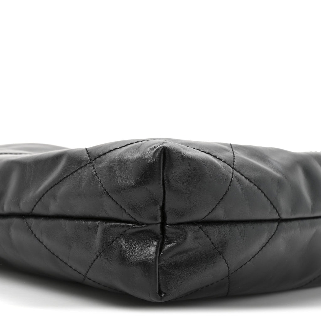 Shiny Calfskin Quilted Small Chanel 22 So Black