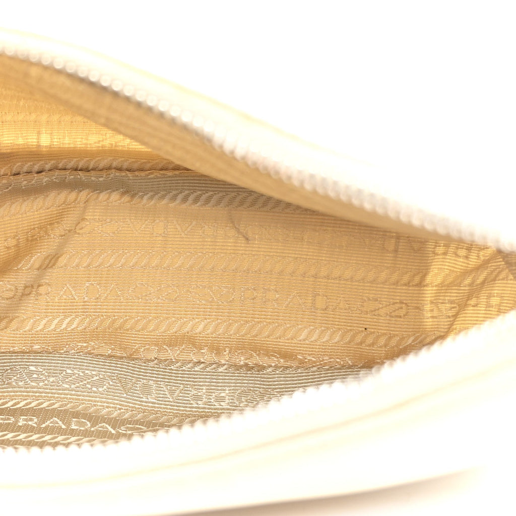 Nylon Re-Edition 2005 Shoulder Bag Cammeo