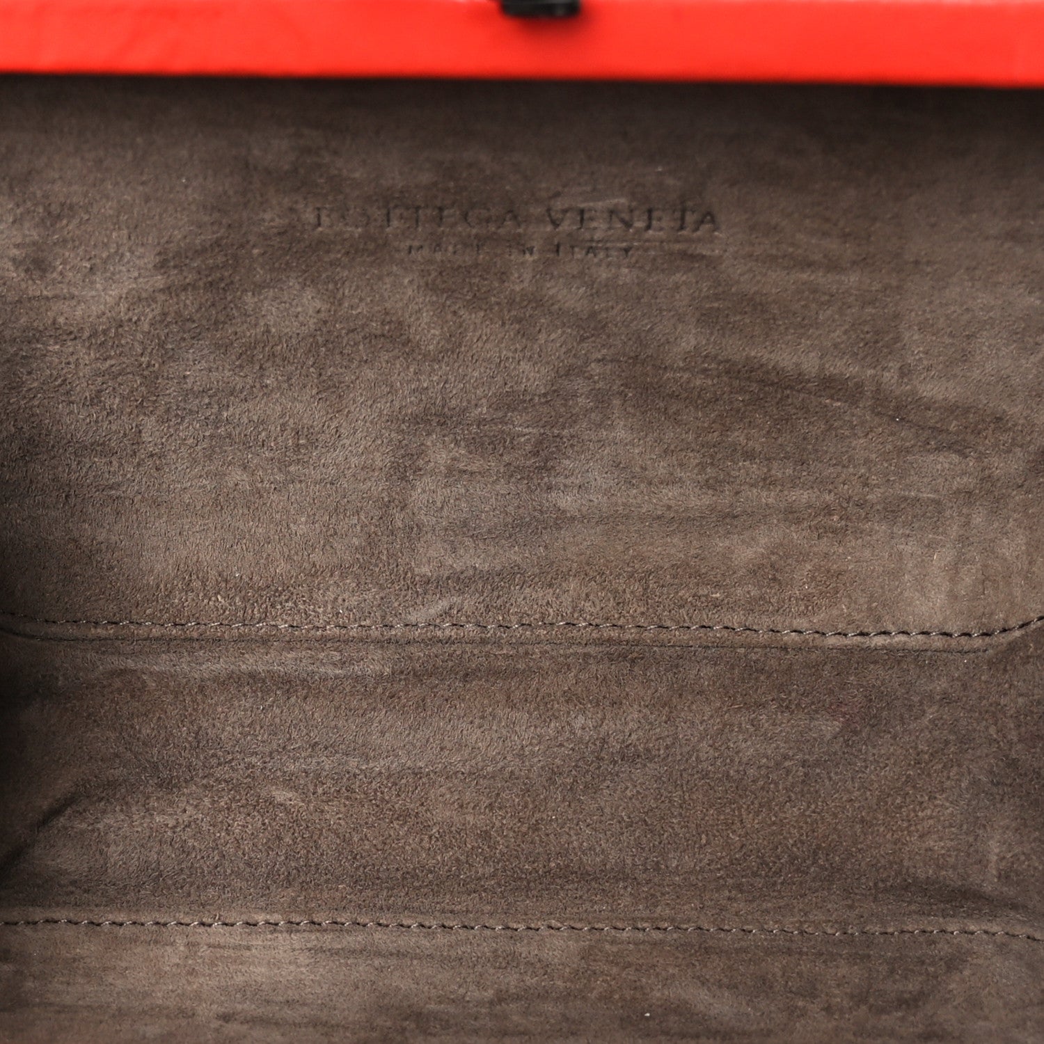 Nappa Intrecciato Knot Clutch Red