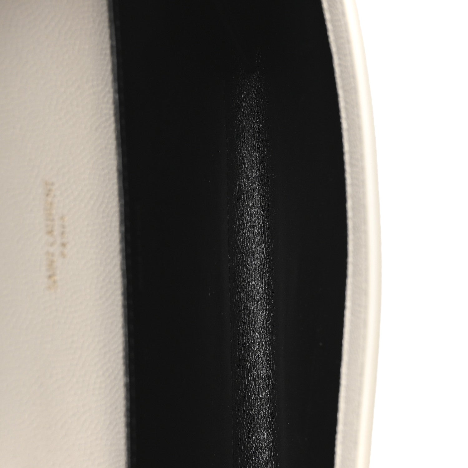 Grain De Poudre Monogram Uptown Chain Wallet Crema Soft