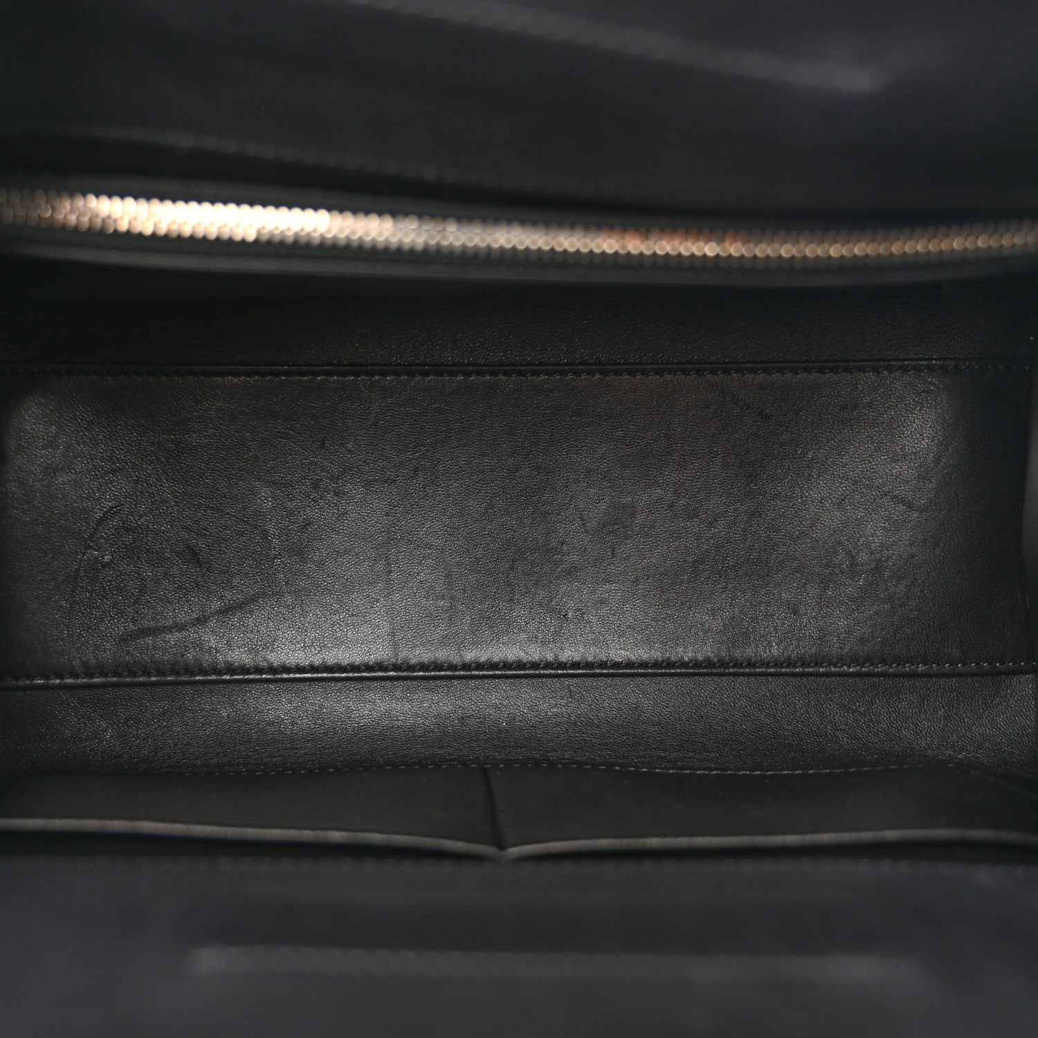 Smooth Calfskin Peggy Bag Black