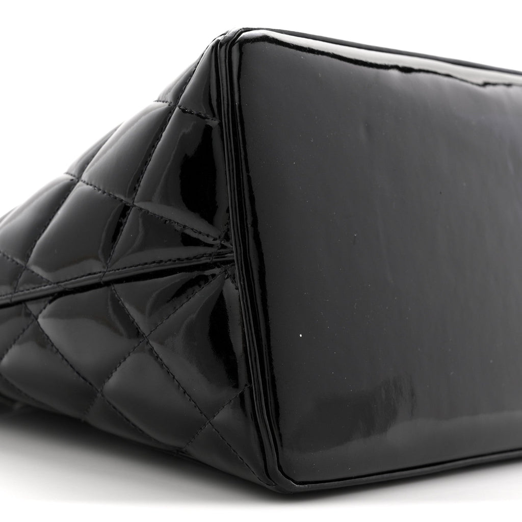 Patent Medallion Tote Black