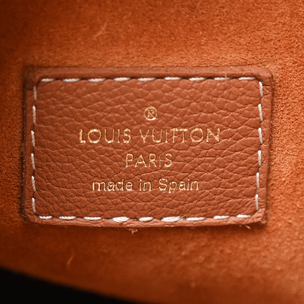 Grained Calfskin Low Key Hobo MM Cognac