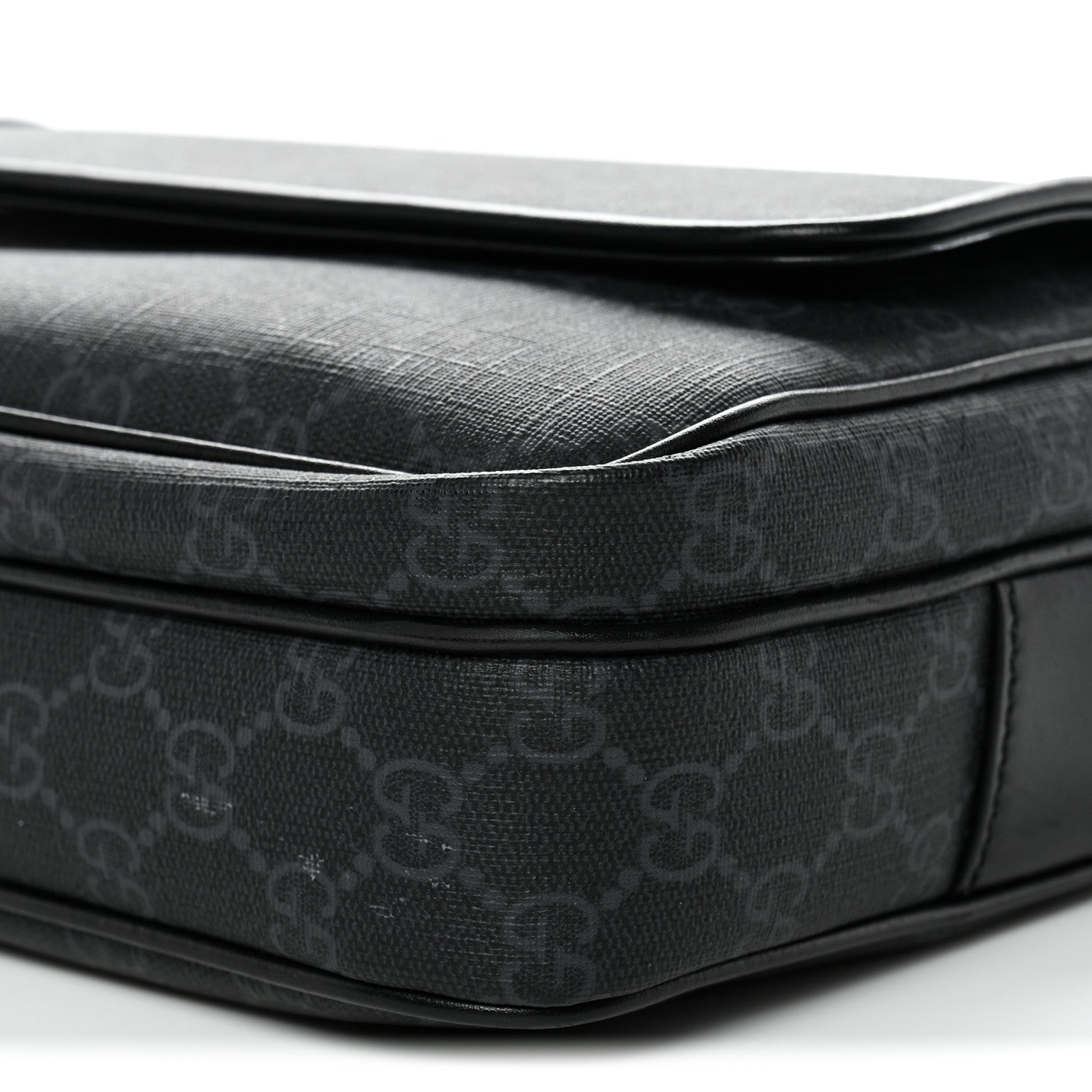 GG Supreme Monogram Small Crossbody Bag Black