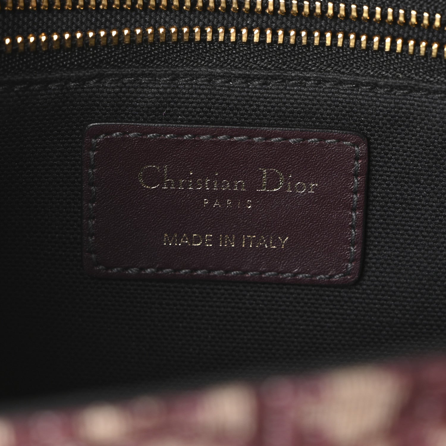 Oblique 30 Montaigne Flap Bag Burgundy