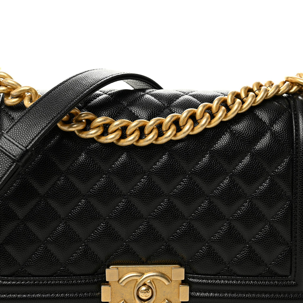 Caviar Quilted Medium Boy Flap Black