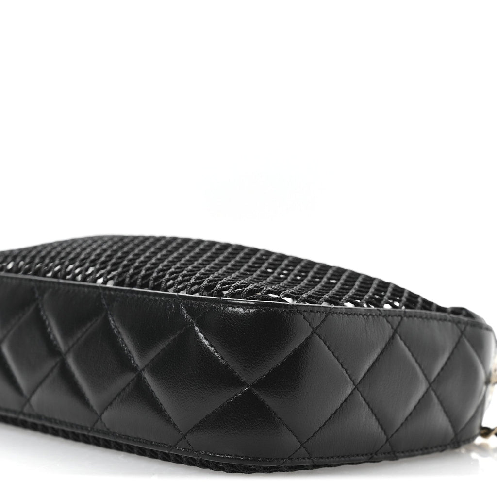 Mesh Shiny Lambskin Clutch With Chain Black