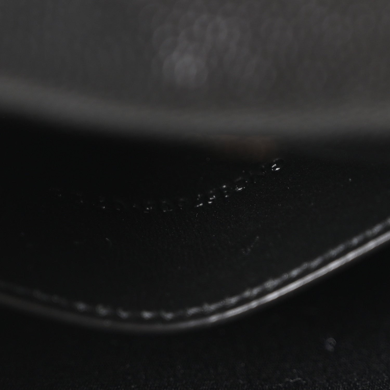 Grain De Poudre Matelasse Chevron Monogram Envelope Chain Wallet Black