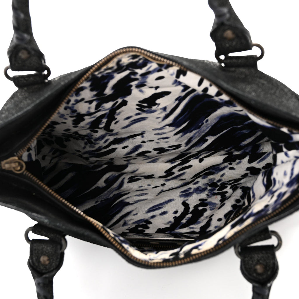 Craquele Calfskin Classic Hardware First Black