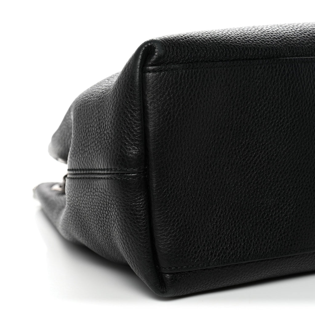 Pebbled Calfskin Studded Medium Soho Chain Shoulder Bag Black