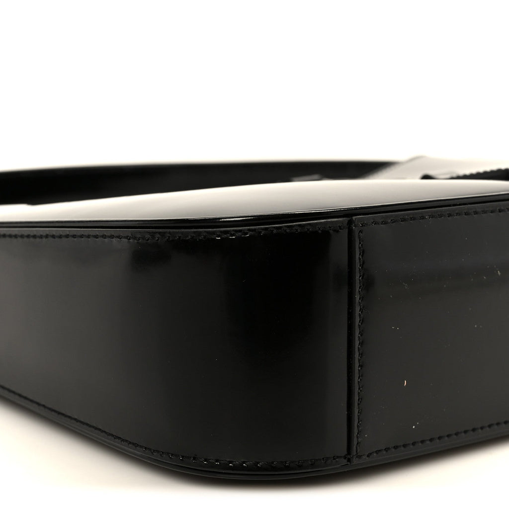 Patent Le 5 A 7 Monochrome Hobo Black