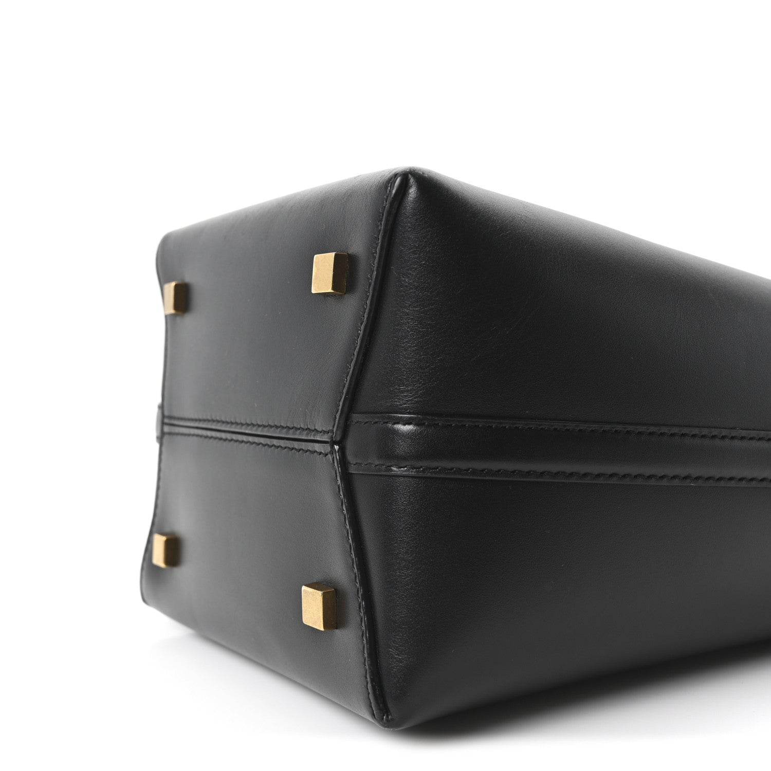 Shiny Calfskin Le 37 Bucket Bag Black