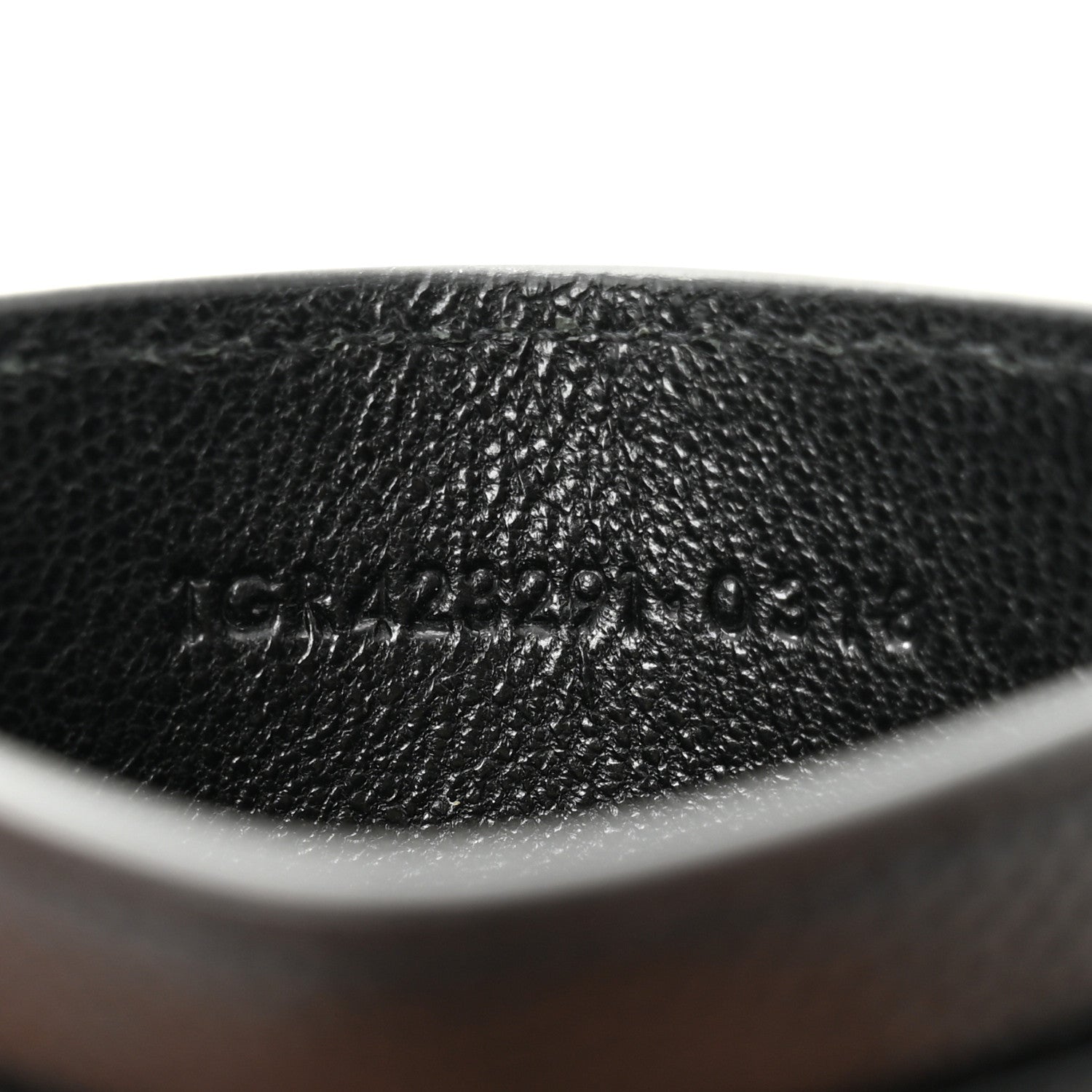 Grain De Poudre Matelasse Chevron Monogram Credit  Case Black