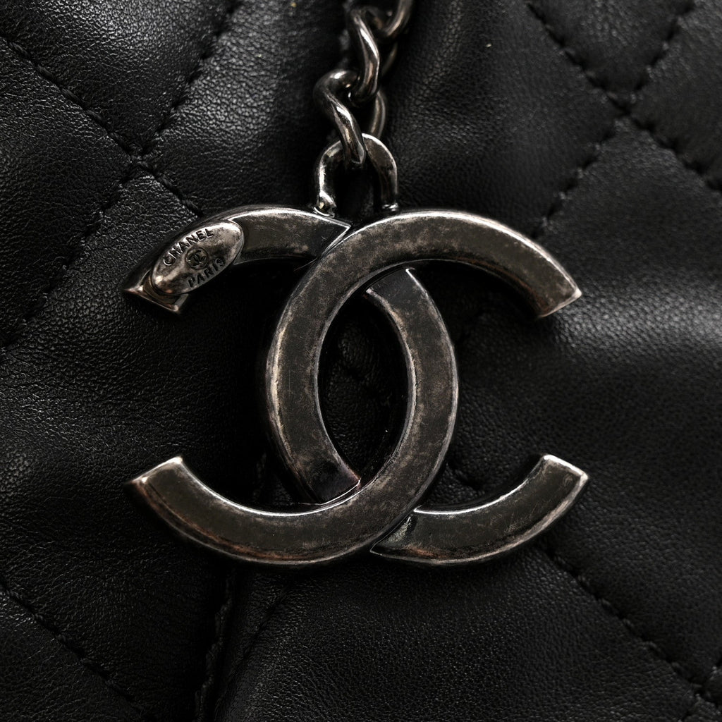 Calfskin Quilted Large Coco Pleats Tote Black