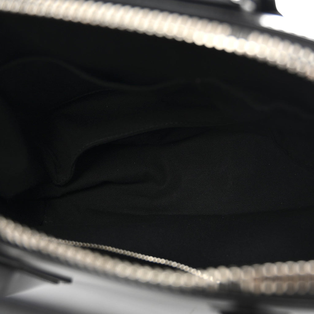 Shiny Lord Calfskin Medium Antigona Black