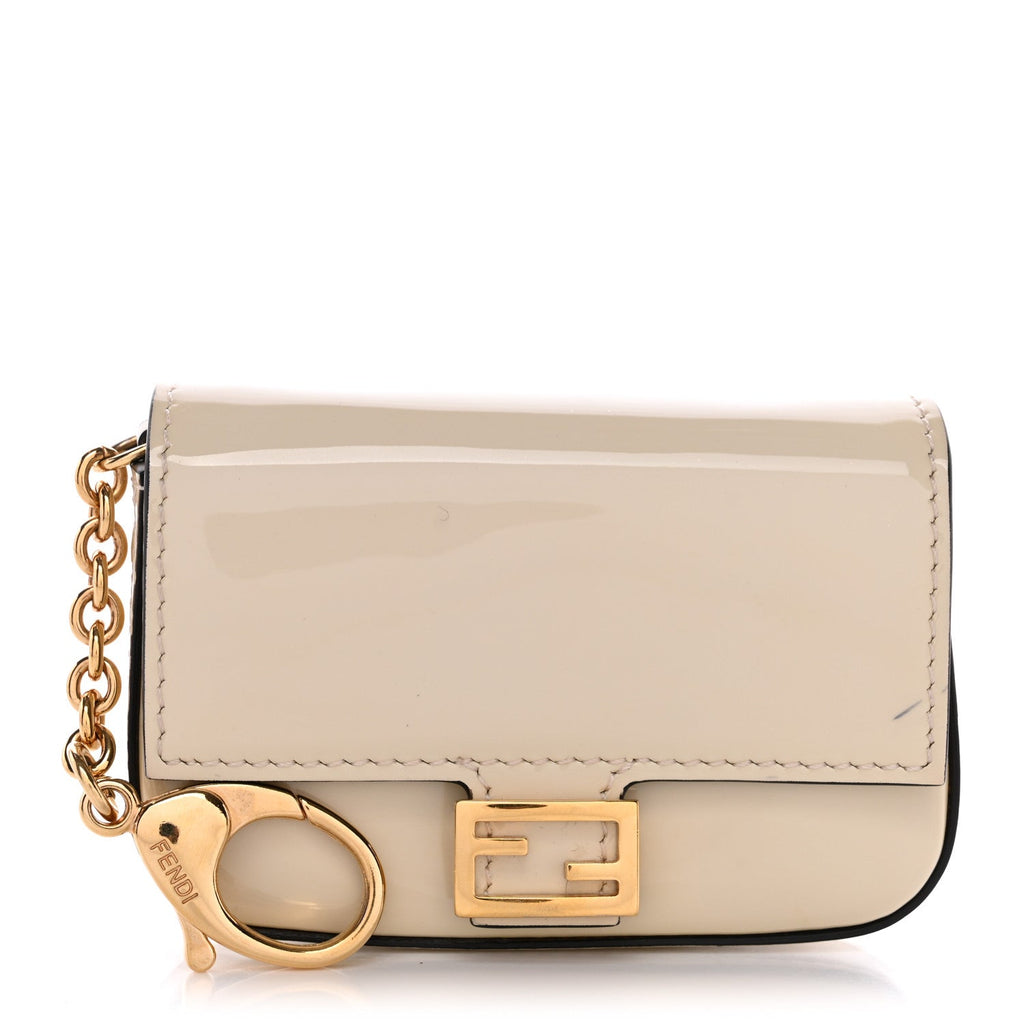 Vitello Vernice Mou Nano Baguette Belt Charm Latte