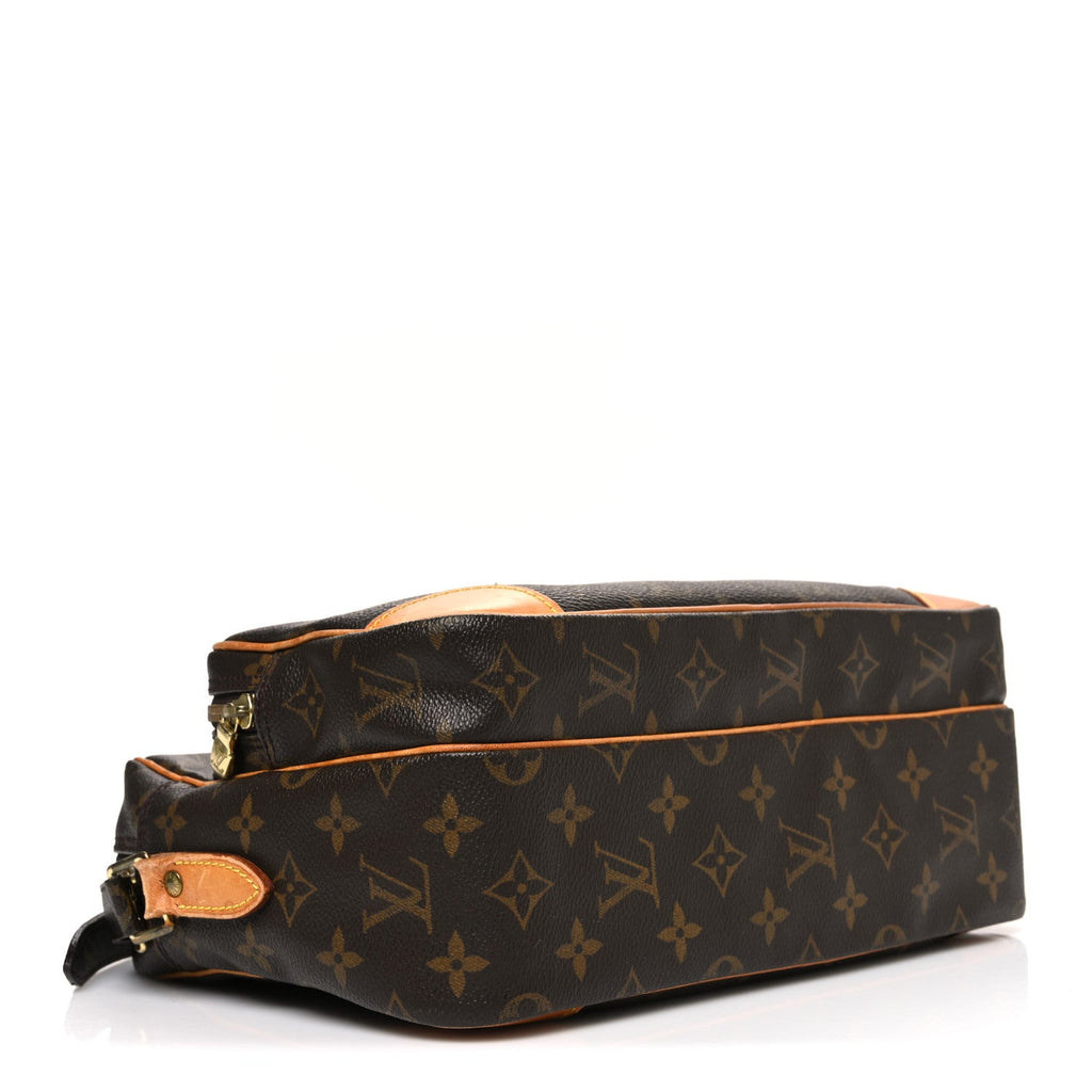 Monogram Nil 28