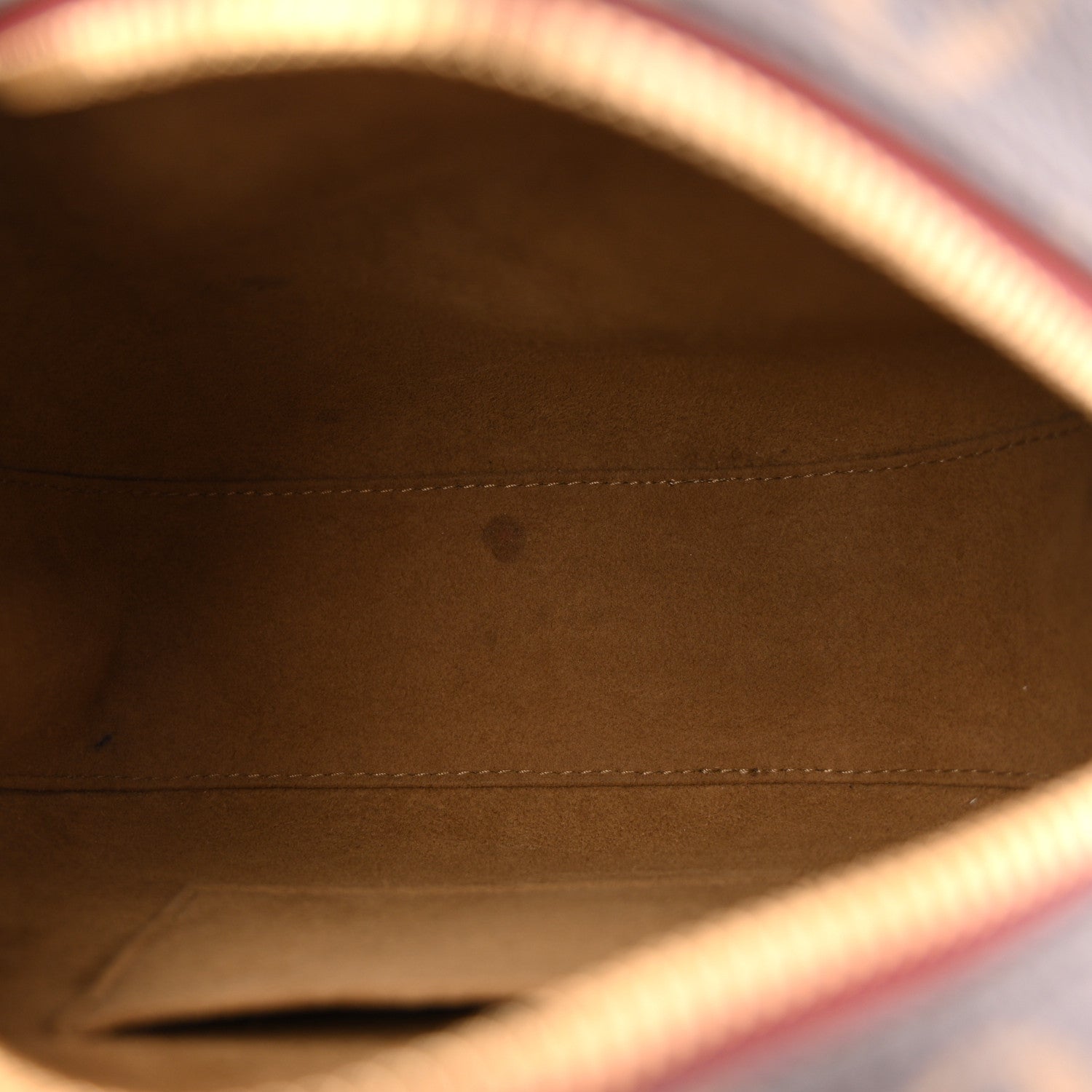 Monogram Boite Chapeau Souple MM