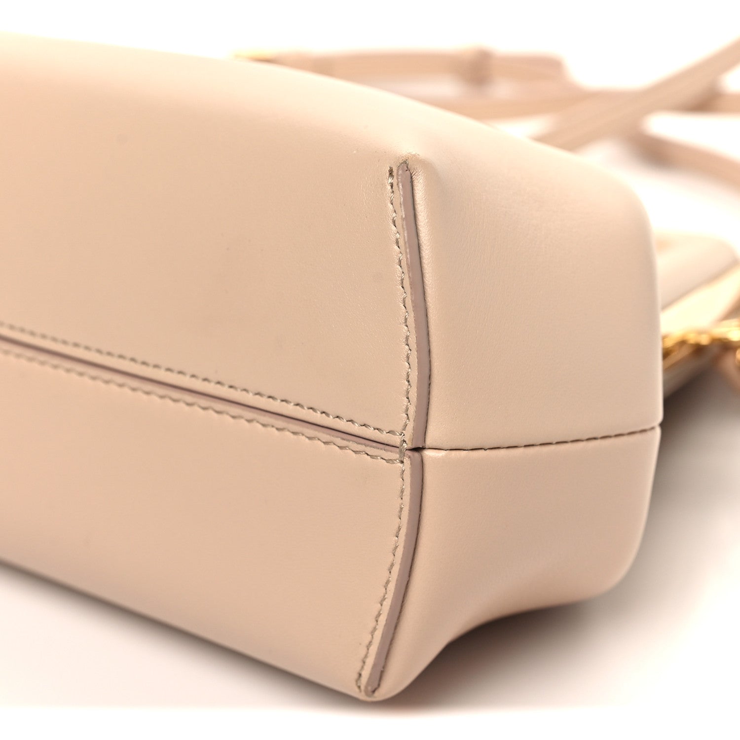 Shiny Nappa Small Fendi First Poudre