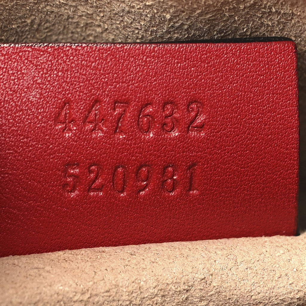 Calfskin Matelasse Small GG Marmont Chain Shoulder Bag Hibiscus Red