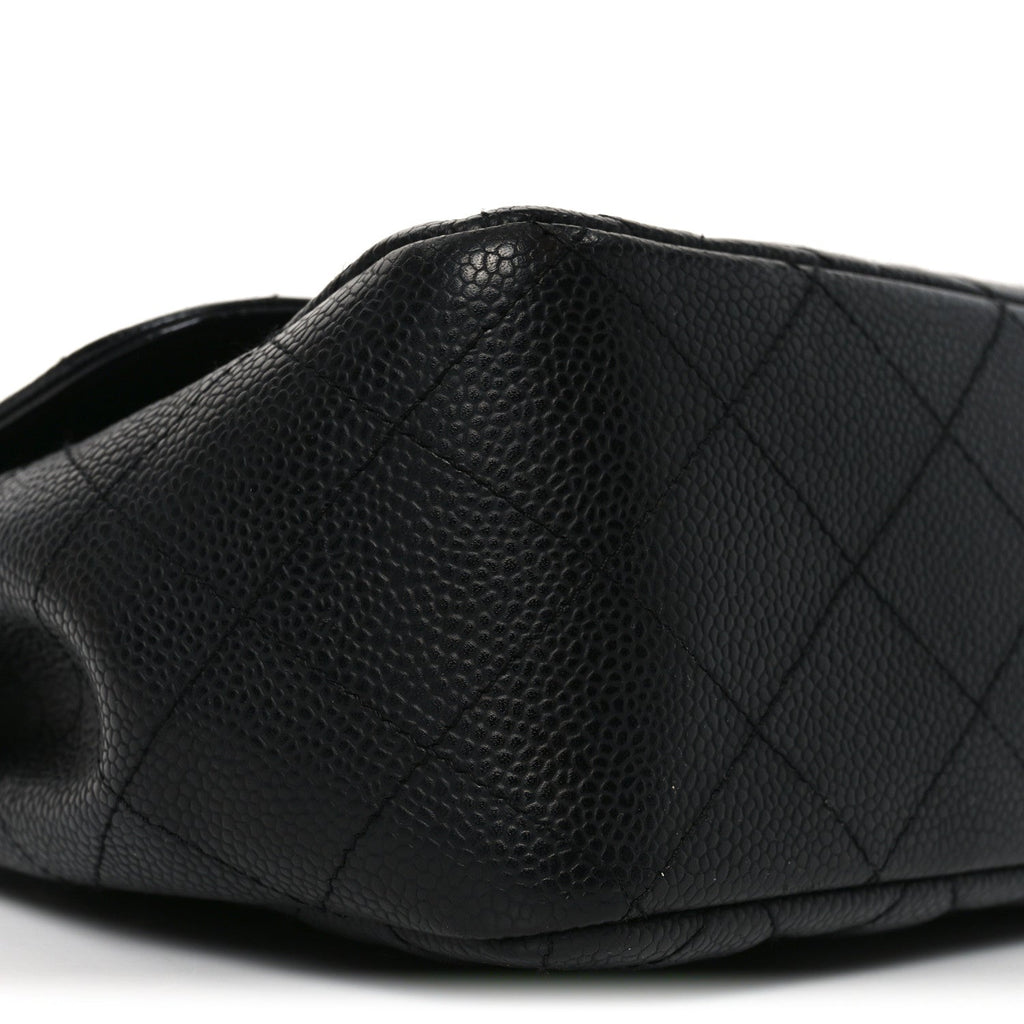 Caviar Quilted Jumbo Single Flap Black
