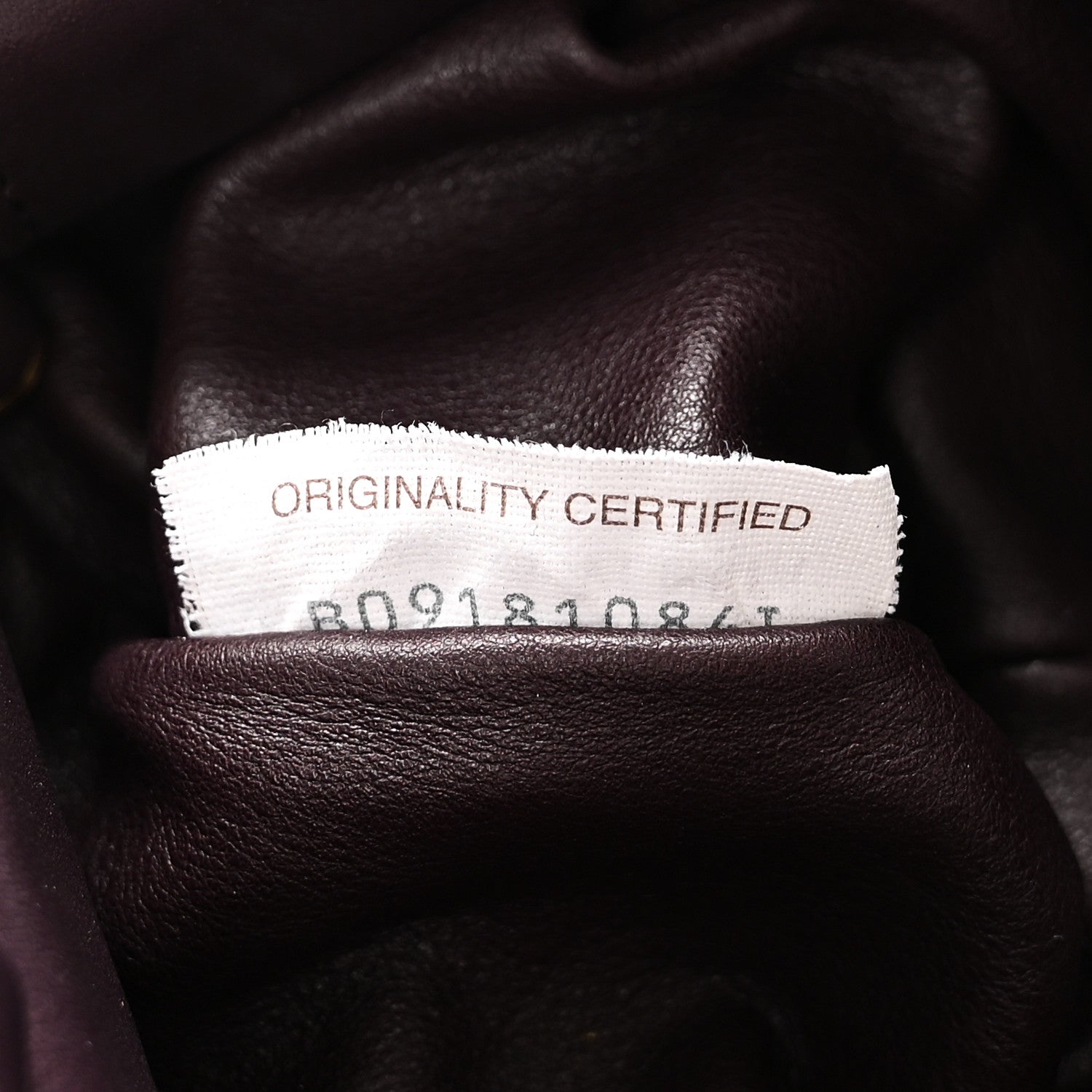 Calfskin The Pouch Chain Grape