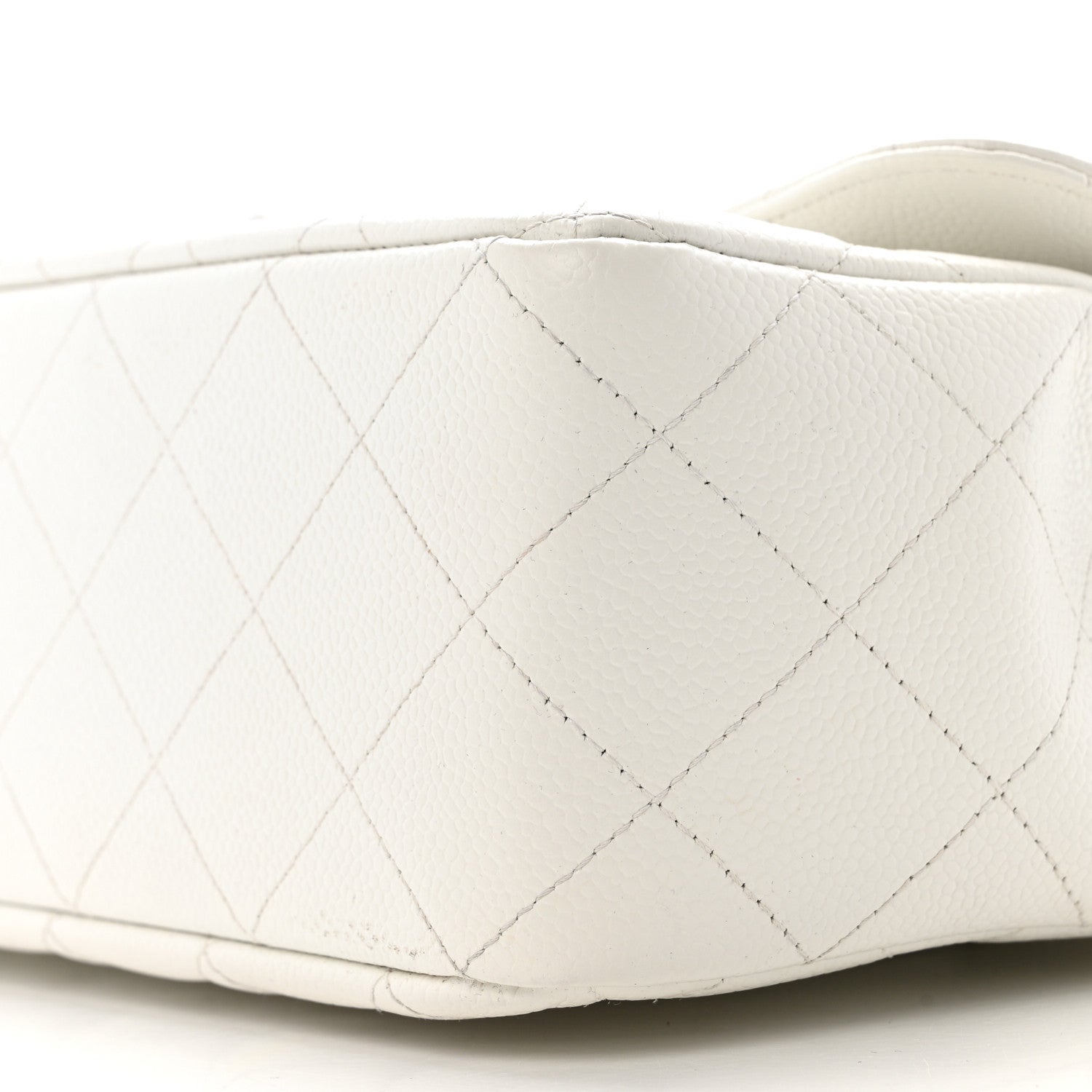 Caviar Quilted Jumbo Single Flap White
