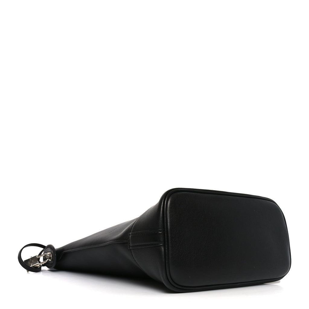 Smooth Calfskin NN14 Cuir Nuance GM Black