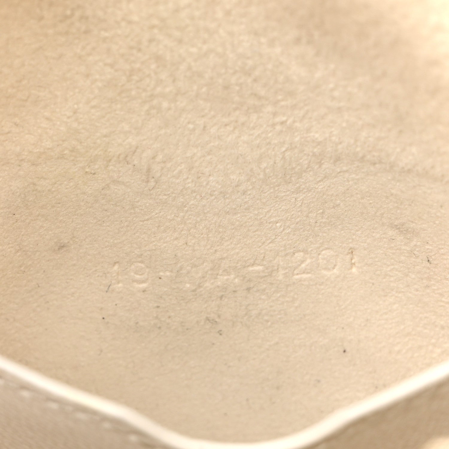 Lambskin Cannage Small Dior Vibe Hobo Bag White